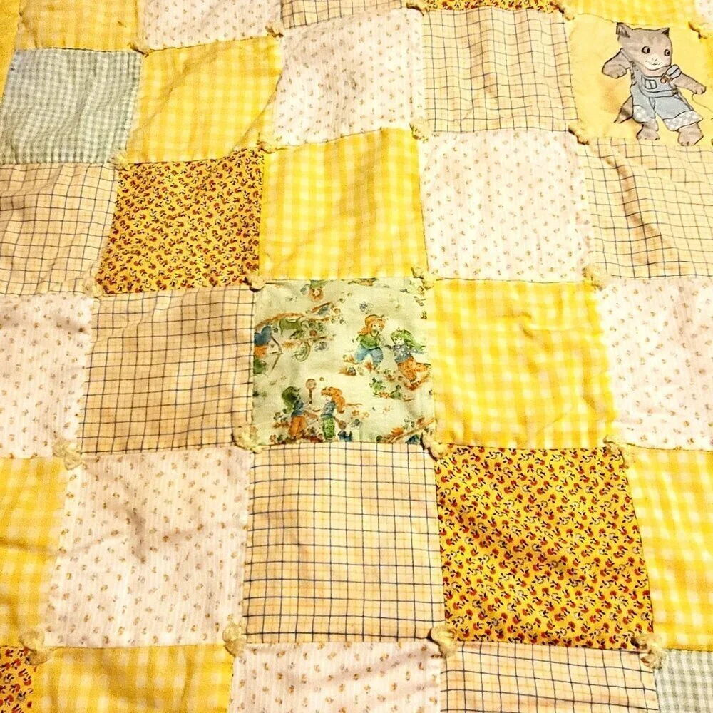 VTG Quilted Patchwork Baby Crib Blanket Yellow & Cute Cat Design 51